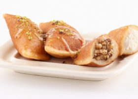 طريقة عمل قطايف بالجوز والقرفة