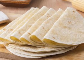 طريقة عمل عيش تورتيلا