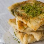 طريقة عمل مطبق حلو بالفستق الحلبي