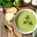 طريقة عمل شوربة البروكلي كيتو