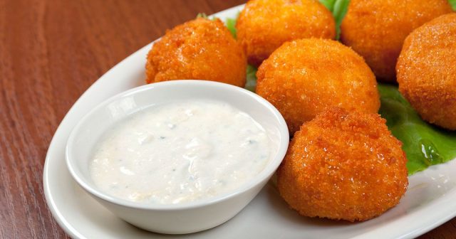 طريقة عمل صوص كرات البطاطس