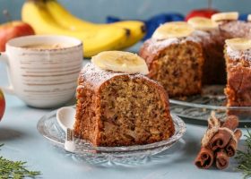 طريقة عمل كيك التفاح بالموز