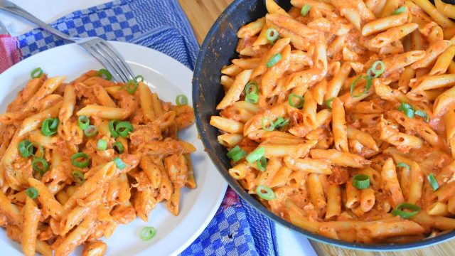 طريقة عمل باستا بالصلصة الوردية