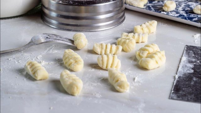 طريقة عمل عجينة نيوكي