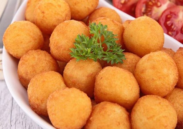 طريقة عمل البطاطس المحشية