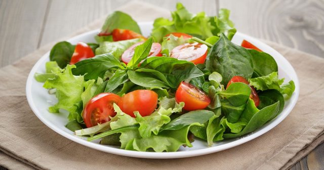 طريقة عمل سلطة الجرجير التركية