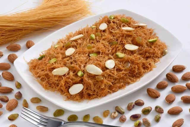 طريقة عمل الشعرية بسكر