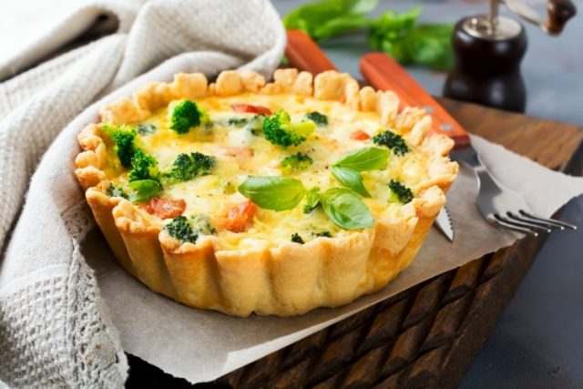 طريقة عمل تارت مالح بالخضار