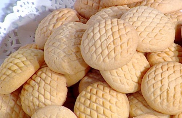 طريقة عمل كحك العيد زي المحلات