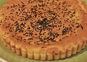 طريقة عمل تارت الدجاج بالبيكان والطحينة والعسل