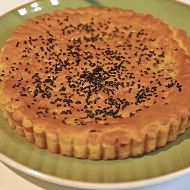 طريقة عمل تارت الدجاج بالبيكان والطحينة والعسل