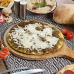 طريقة عمل مناقيش زعتر بالجبنة