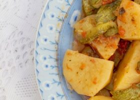 طريقة عمل ايدام كوسه وبطاطس