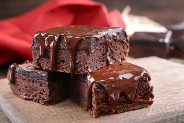 براونيز-الشوكولاتة-السهل