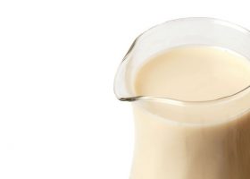 طريقة عمل شيرة بالحليب المبخر