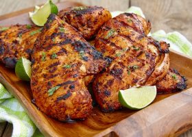 طريقة عمل تتبيلة الدجاج بالفرن