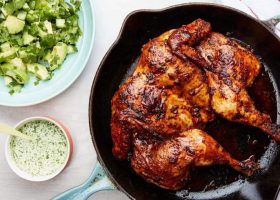 طريقة عمل الدجاج بالزبادي في الفرن