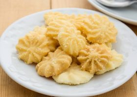 طريقة عمل البيتى فور الناعم بالكيلو