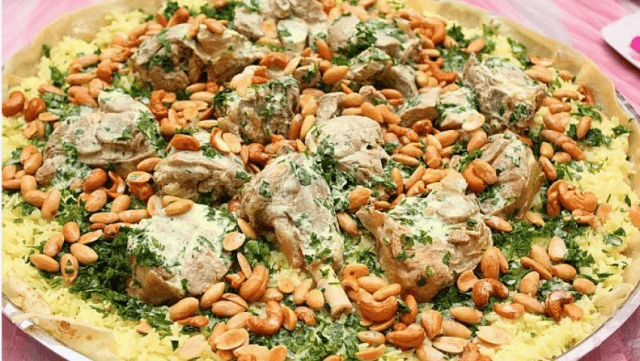 طريقة عمل المنسف الأردني