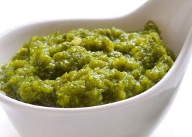 طريقة عمل هريسة الشطة الخضراء