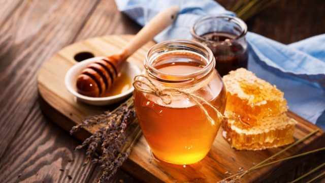 ما أعراض حساسية العسل؟