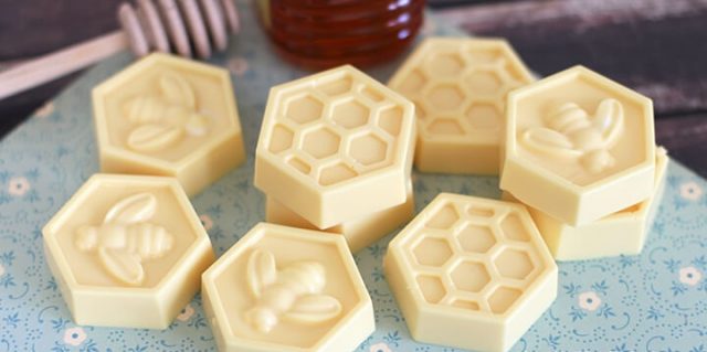 ماهي فوائد صابون العسل للوجه؟