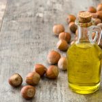 فوائد زيت البندق للشعر