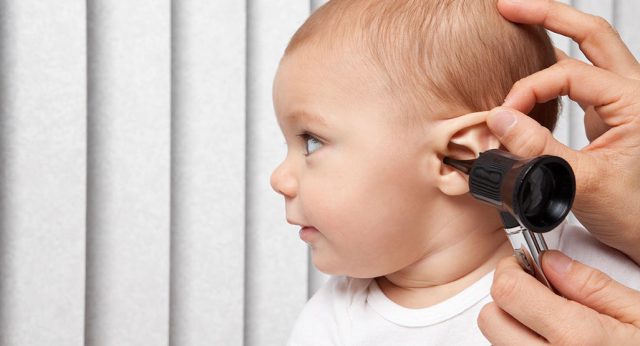 ما أسباب التهاب الأذن المتكرر عند الرضع؟