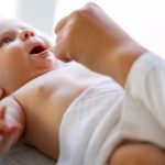 هل يمكن علاج فطريات الفم للرضع بزيت الزيتون؟