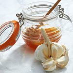 خلطات الثوم والعسل للبشرة