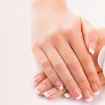 سلبيات وإيجابيات أظافر الأكريليك