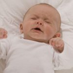 أسباب تشنجات العضلات عند طفلك