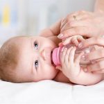 كيفية استخدام الأعشاب للأطفال والرضع