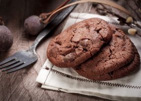 طريقة عمل كوكيز الشوفان بالشوكولاتة والمارشميلو