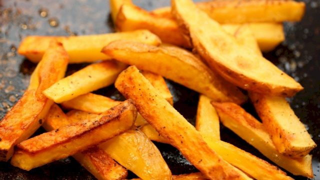 طريقة عمل فرايز بالفرن