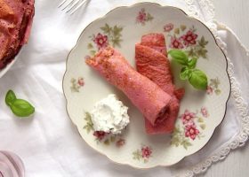 طريقة عمل كريب الشمندر المحشي