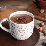 طريقة عمل حليب ساخن بالشوكولاتة
