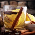طريقة عمل مشروب القرفة والزنجبيل