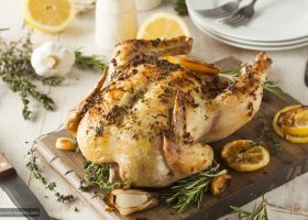 طريقة عمل دجاج مشوي بالليمون والروزماري