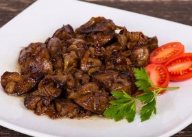 طريقة عمل كبدة مشوية بالبصل المكرمل