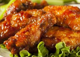طريقة عمل شرائح الدجاج بالصلصة الحارة والحلوة