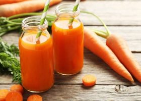 طريقة عمل عصير الجزر بالمشمش