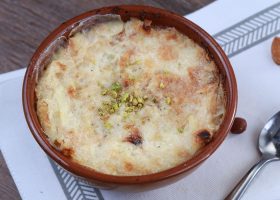 طريقة عمل حلى أم علي بالبسكويت