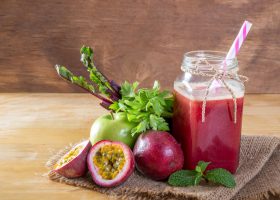 طريقة عمل عصير الشمندر بالبلوبيري