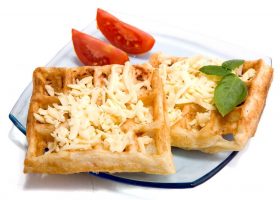 طريقة عمل وافل الجبن