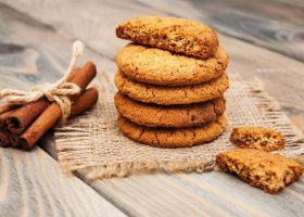 طريقة عمل بسكويت القرفة للرجيم