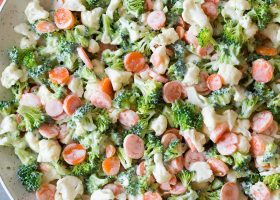 طريقة عمل سلطة القرنبيط بالخضار