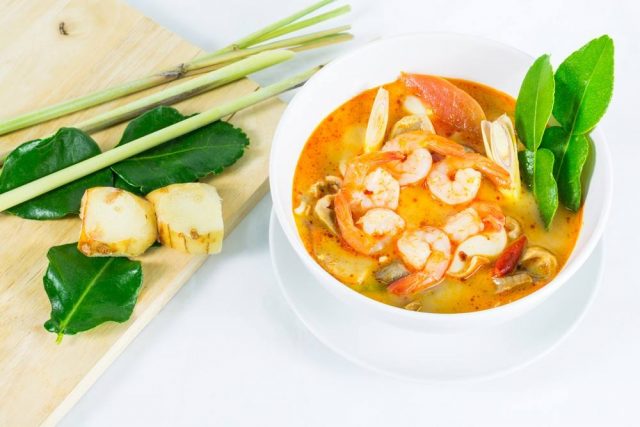 طريقة عمل شوربة السي فود بالمشروم الكريمى