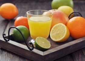 طريقة عمل سموثي الحمضيات الصحي