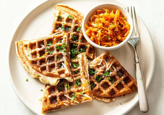 طريقة عمل وافل الكوسا